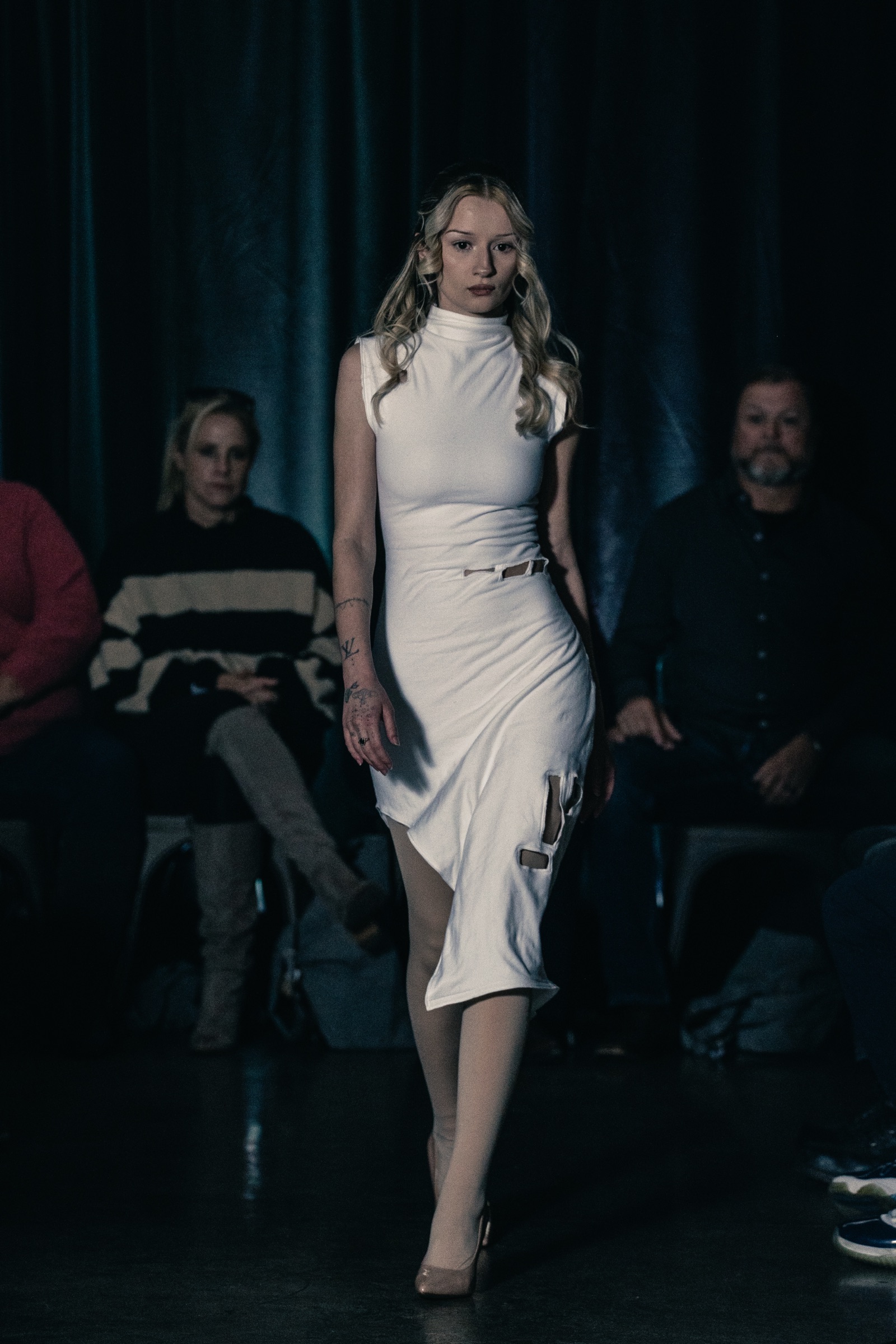 Look 14 — Kathryn